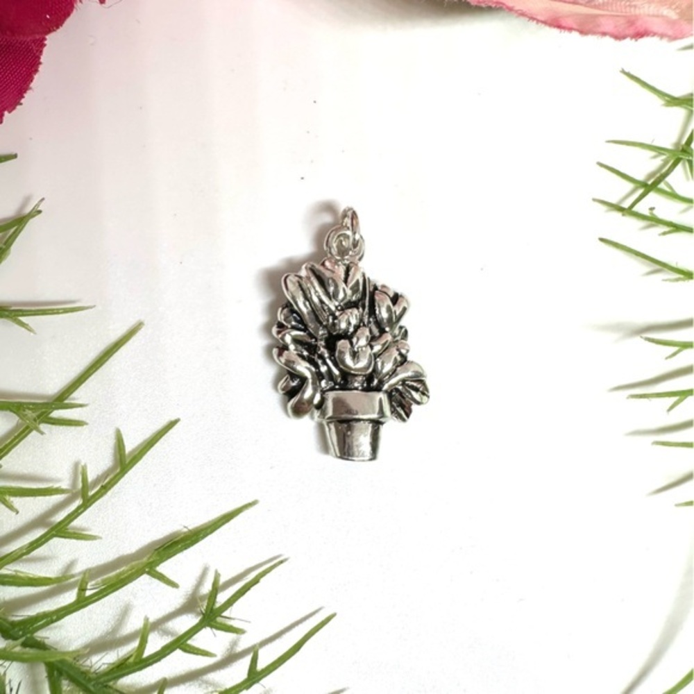 NEW⚜️Silver Flower Pot Charm Pendant